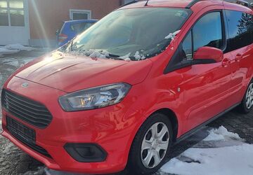 Ford Tourneo Courier 114.490 km 11.860 &euro; Maxhütte-Haidhof 93142