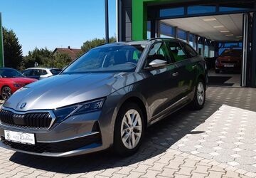 Skoda Octavia 1.500 km 32.900 &euro; Aufhausen 93089