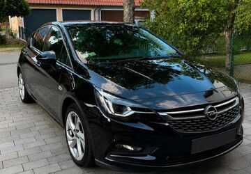 Opel Astra 99.000 km 10.300 &euro; Regensburg 93055