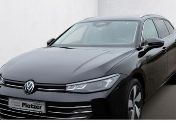 VW Passat 48.900 km 29.690 &euro; Regensburg 93055